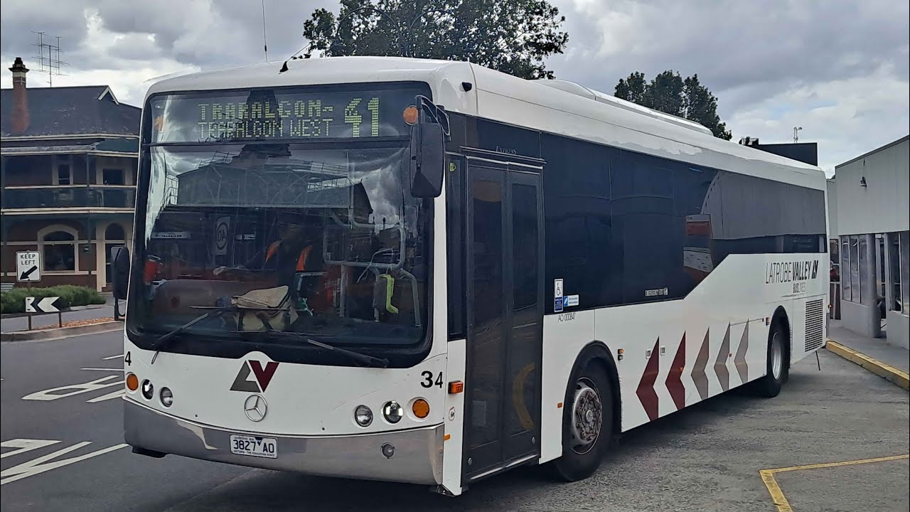 Latrobe Valley #27 - Mercedes Benz OH1830LE/Express