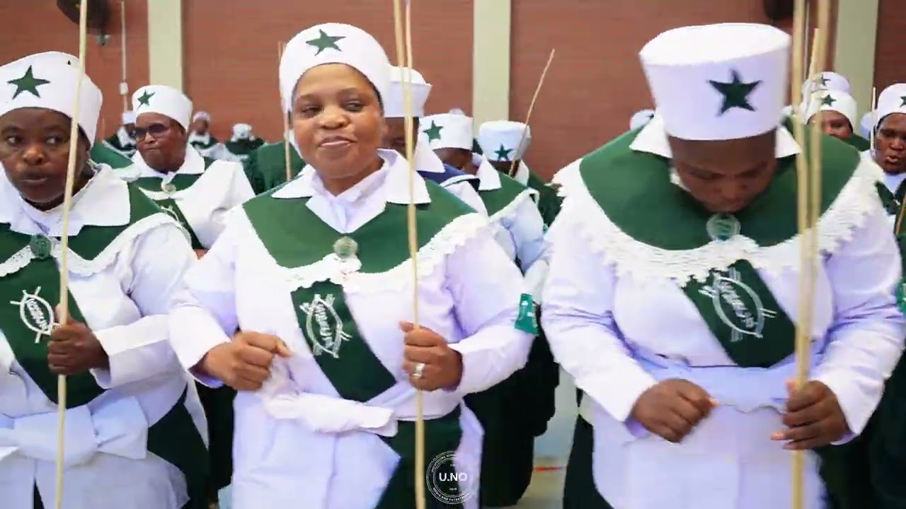 IZIKHOVA EZIMNQINI 🔥 Engumthokozisi x Ehlushwa 🔥 Bishop Ngcobo's Funeral