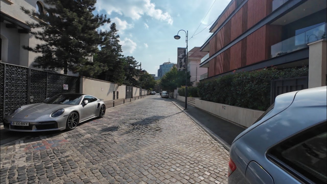 Bucharest, Romania 🇷🇴 | Walking Tour in the most exclusive neighborhood