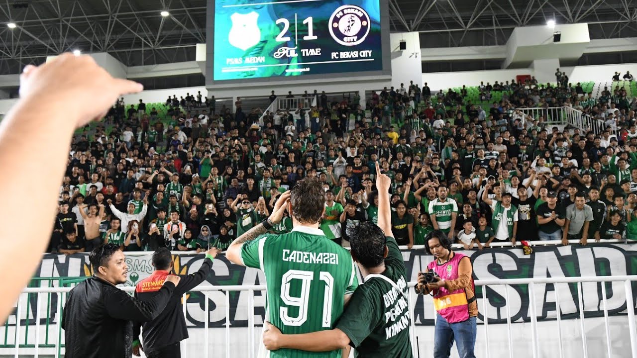 PSMS vs Bekasi City: Supporter view