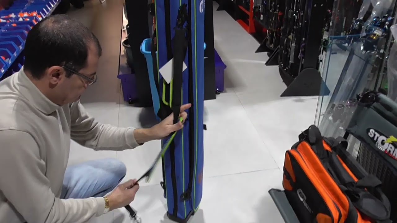 61051 FUNDA DE CAÑAS SURFCASTING AKAMI AKRB14 CON TRIPODE 1 61MT
