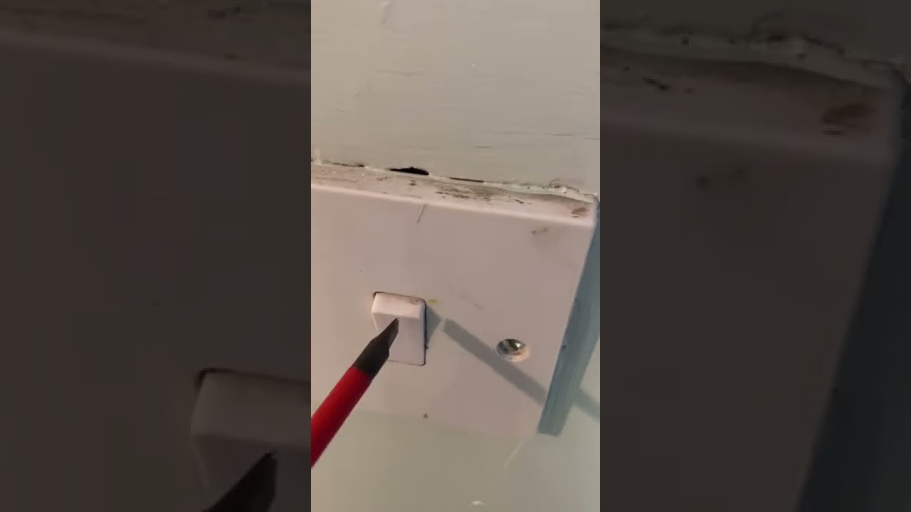 Arcing.#electrician #sparky #arcing #electricalwork #scary #faulty #dangerous #fire #sparks #damage