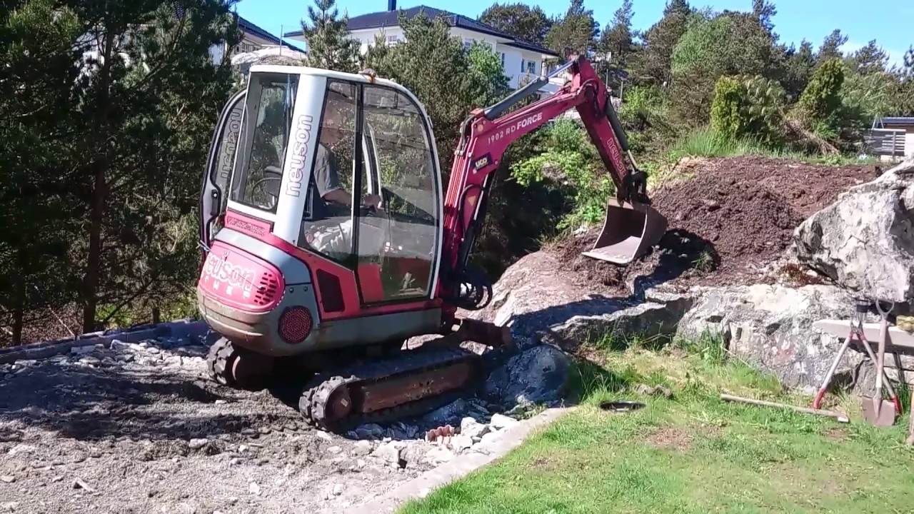 Klatring med Neuson 1903