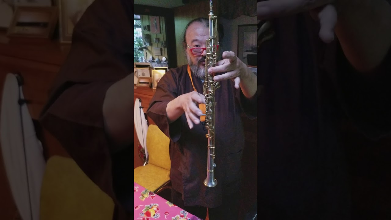 Soprano Sarrusophone commnentary