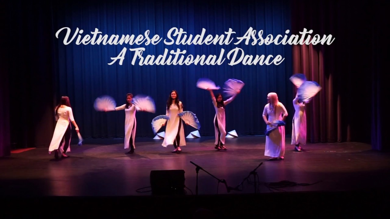 ASC Assembly 2017: Vietnamese Student Association - Traditional Dance