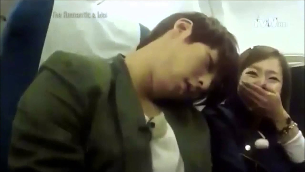 The Romantic and Idol Yewon and Minhyuk cute moments
