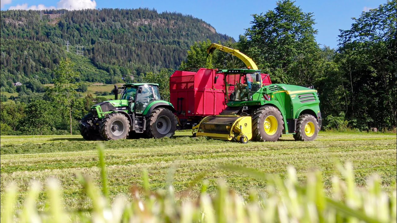 Silage 2020 - John Deere 8100i, Deutz Fahr, Claas, New Holland