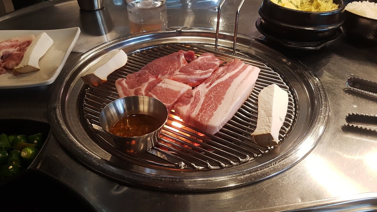[소사역 맛집] 불탄 - 연탄불에 구워 먹는 삼겹살 맛집 / 돼지꼬리살, 덜미살, 삼겹살, 목살, 돼지껍데기