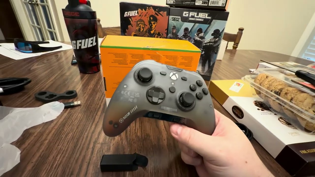 Unboxing Scuf Valor Pro (Xbox/Wireless)