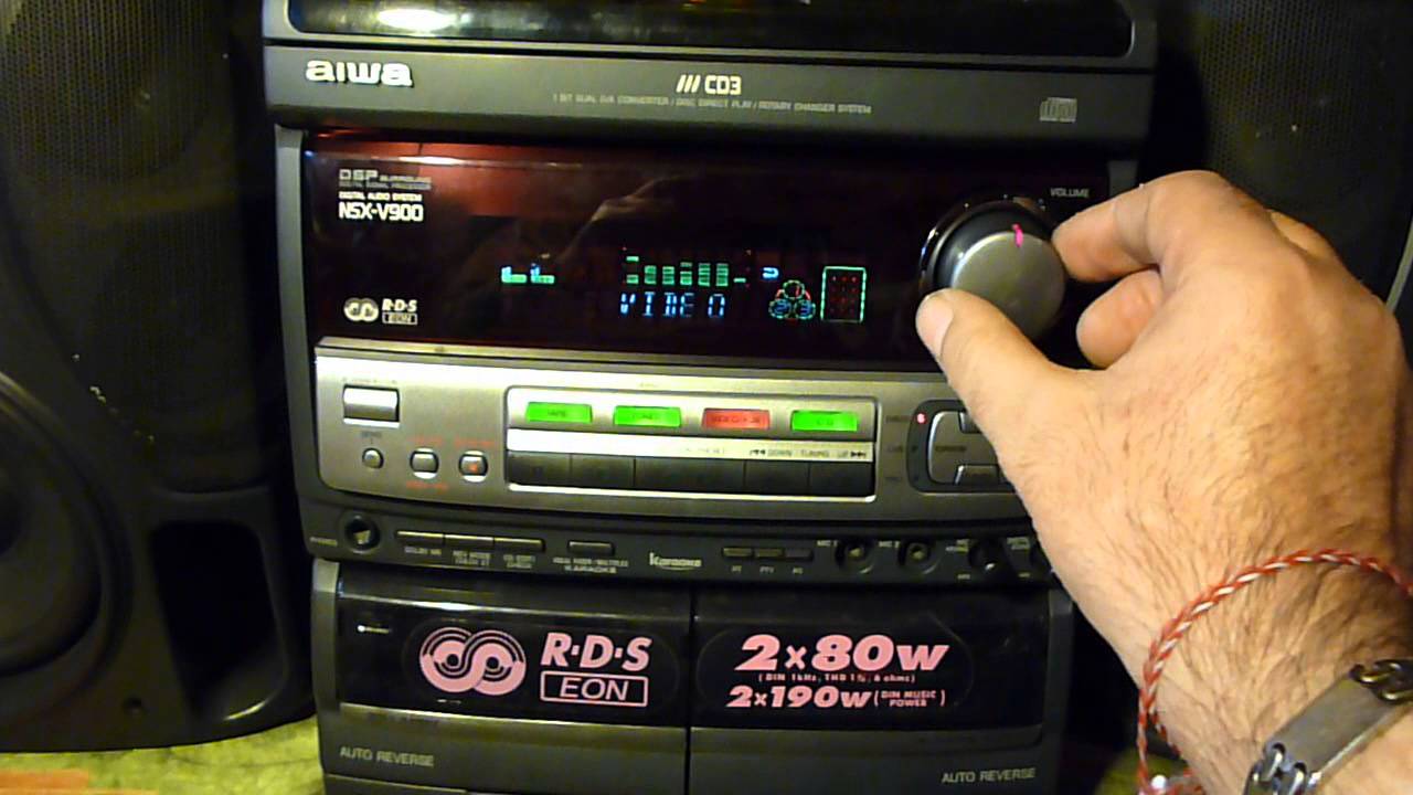 AIWA NSX-V900 / MP3 reading player