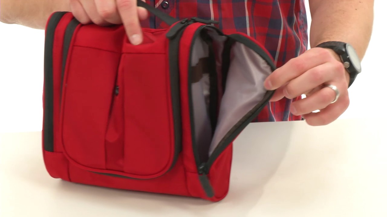 Victorinox Hanging Toiletry Kit SKU:8750122
