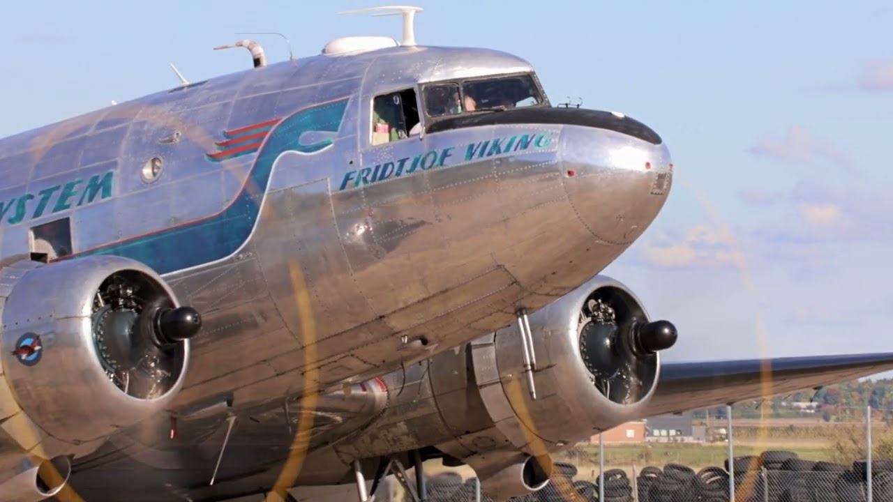 DC-3 Daisy Hässlö Västerås roll in 2022 09 25