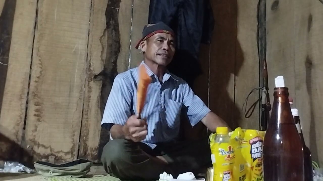 Mo pắt còn do nghệ nhân ông miên mường Bi phú thọ mo 