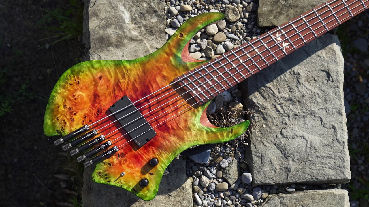 Building a Headless Bass as a Wedding Present