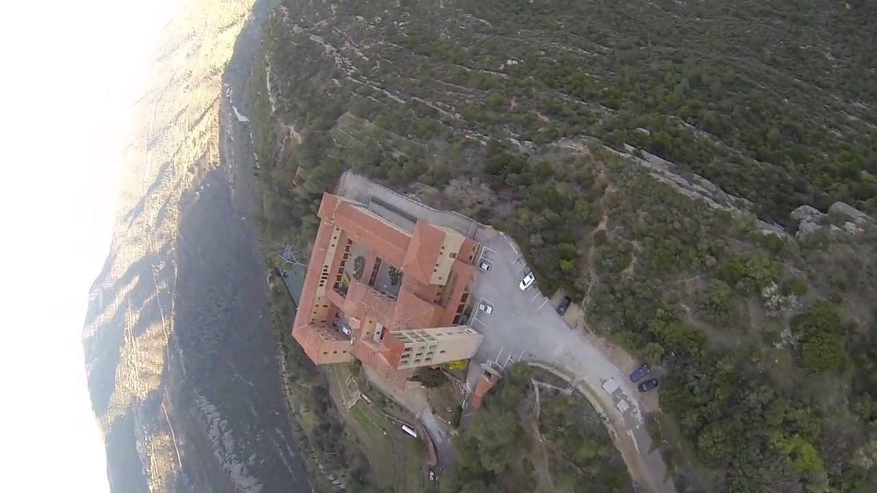 Montserrat wingsuit base