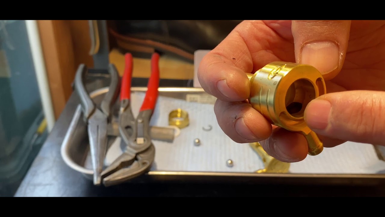 [Kawasaki Z1をカスタム] ゴランコック・ブラスモデル・Z専用パッケージを分解して、ゴランコックの構造を説明しました。