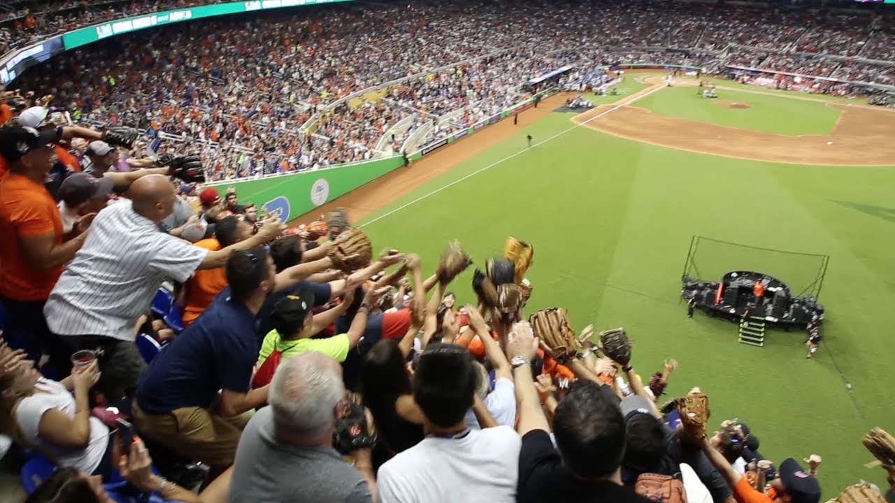 INSANE ACTION at the 2017 Home Run Derby at Marlins Park
