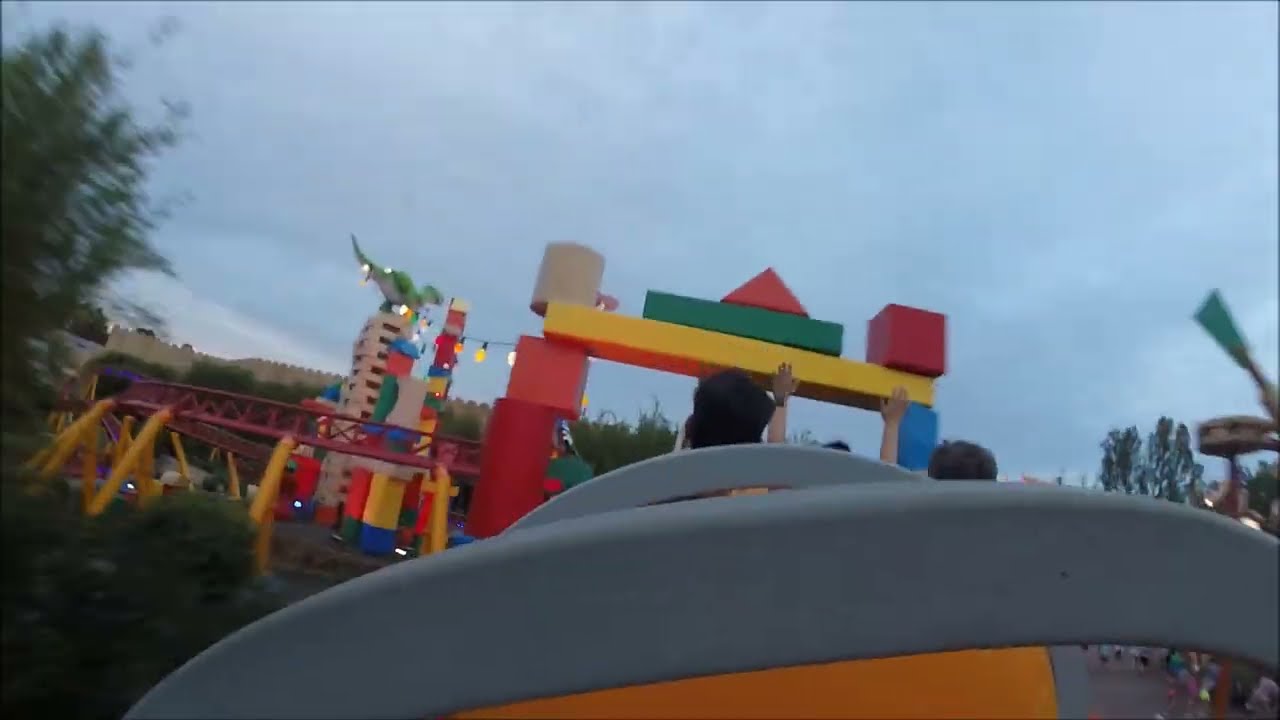 Slinky Dog Dash POV On Ride - Disney's Hollywood Studios, Walt Disney World Resort, Florida