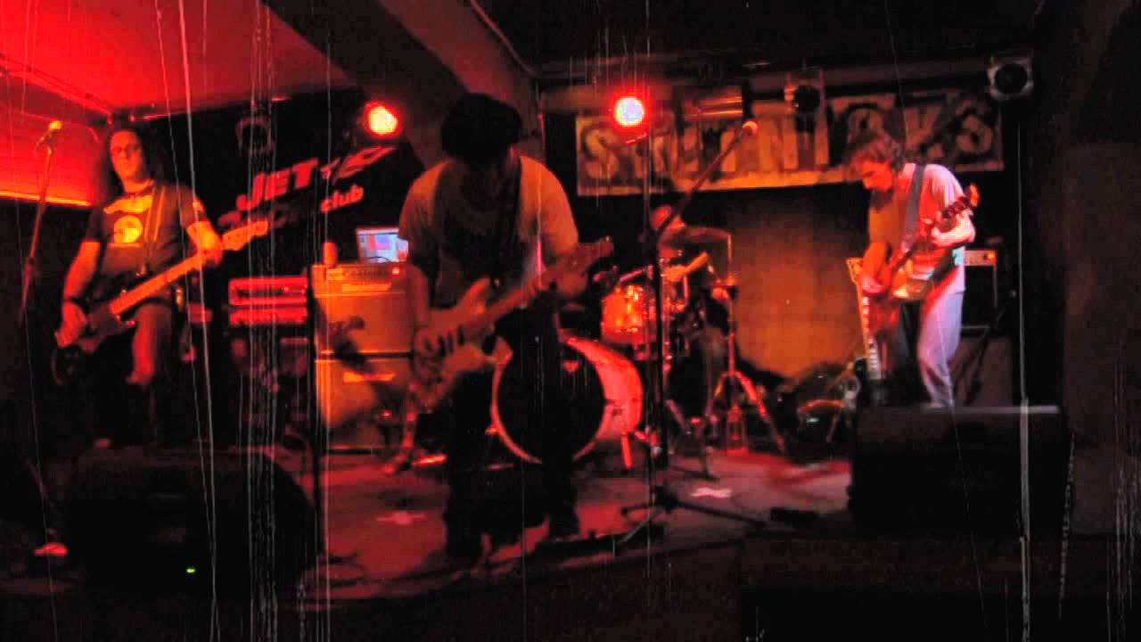 Skitnicks - Run Pig Run (Live at Jet Rock 2012)