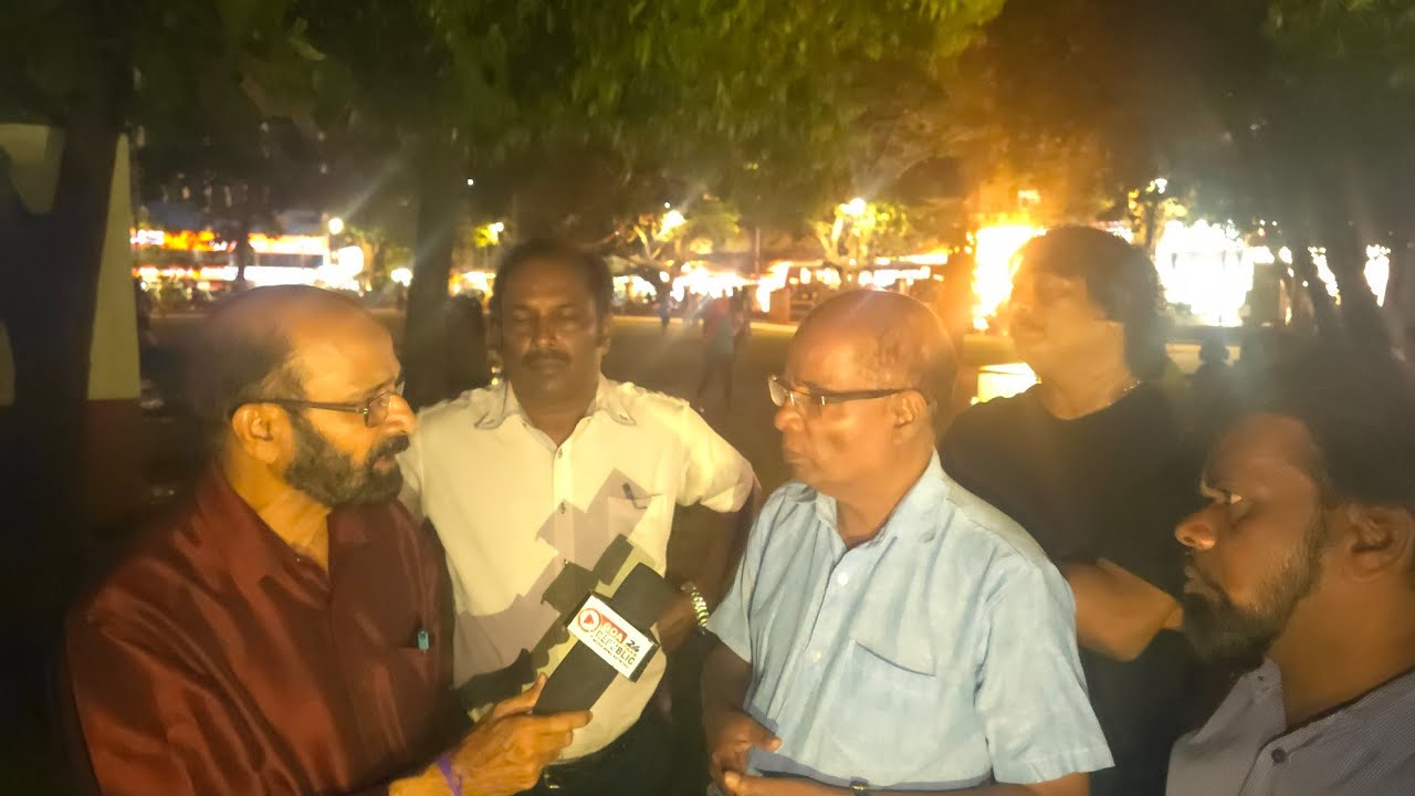 #Live Public Review