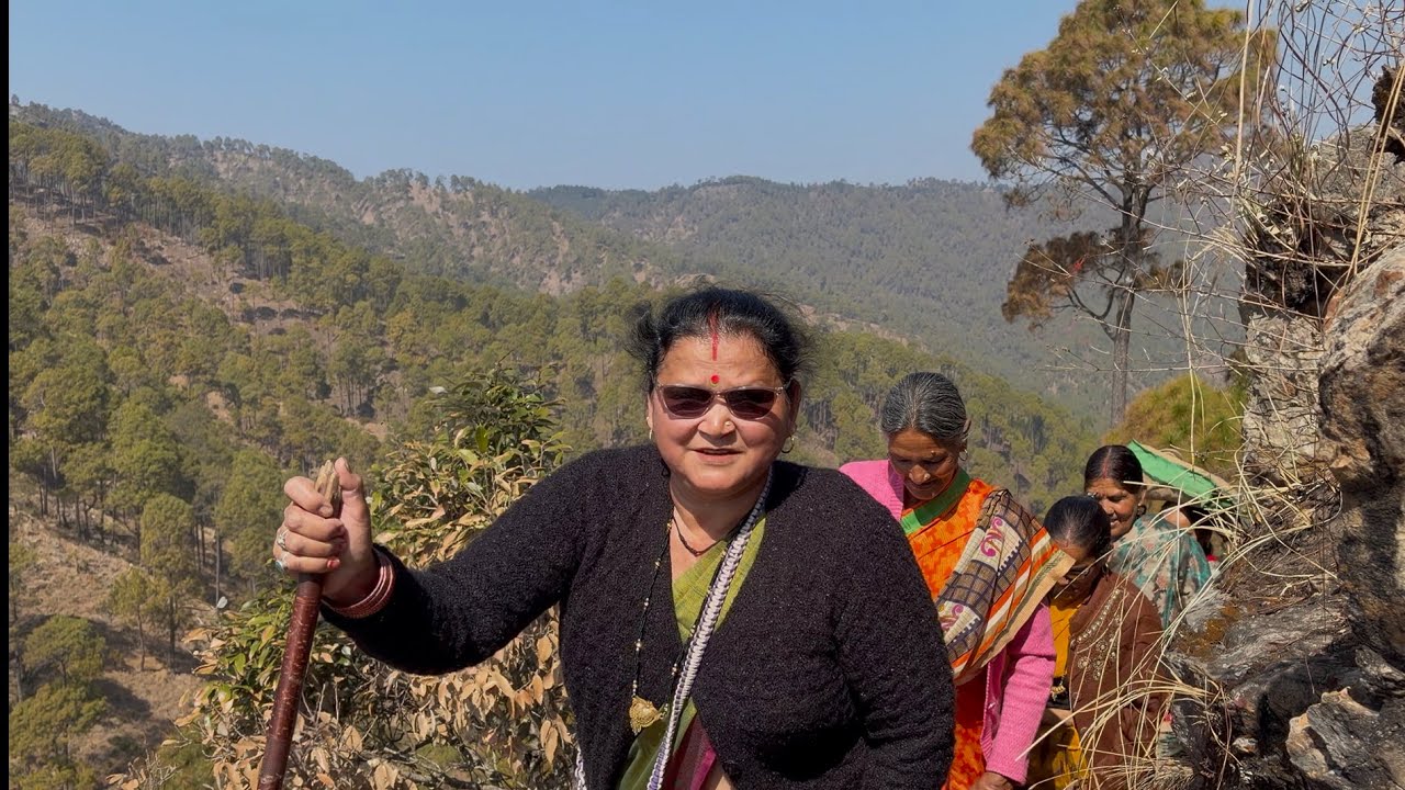 ❤️ गाँव की पारंपरिक पूजा और भव्य दर्शन 🙏🏻 जय घण्डियाल देवता 🌸￼Uttarakhand Village Vlog ✨