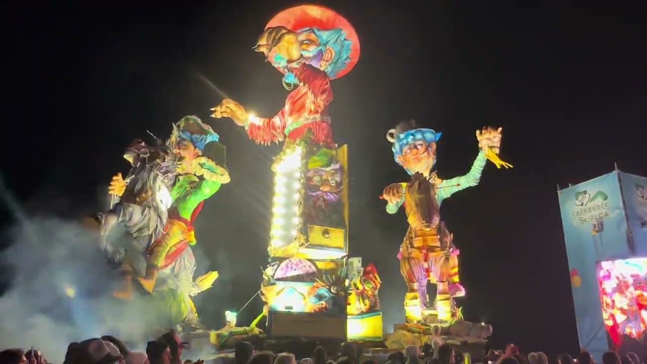 Carnevale di Sciacca 2024 - Ass. &ldquo;La nuova avventura&rdquo; - Carro Allegorico &ldquo;L&rsquo;apparenza inganna&rdquo;. ￼