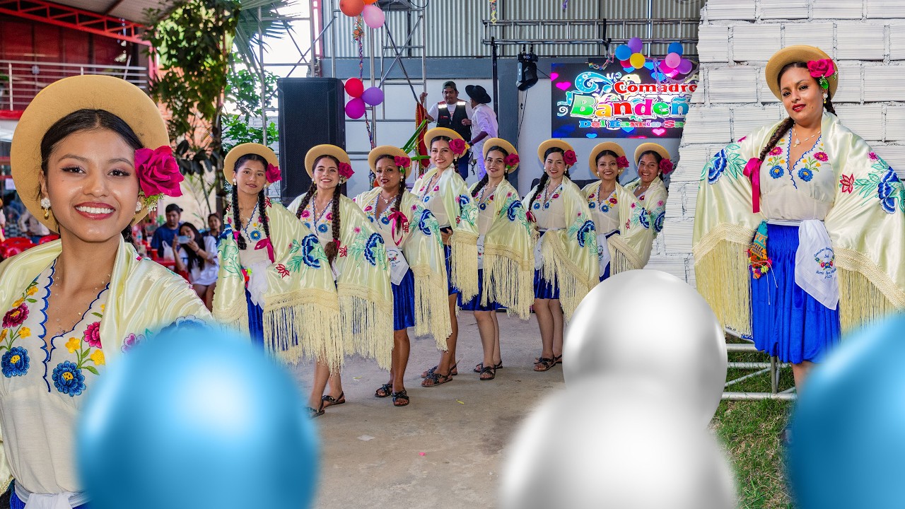 Comadres Bandeñitas del barrio San Martin Vestimenta 2026