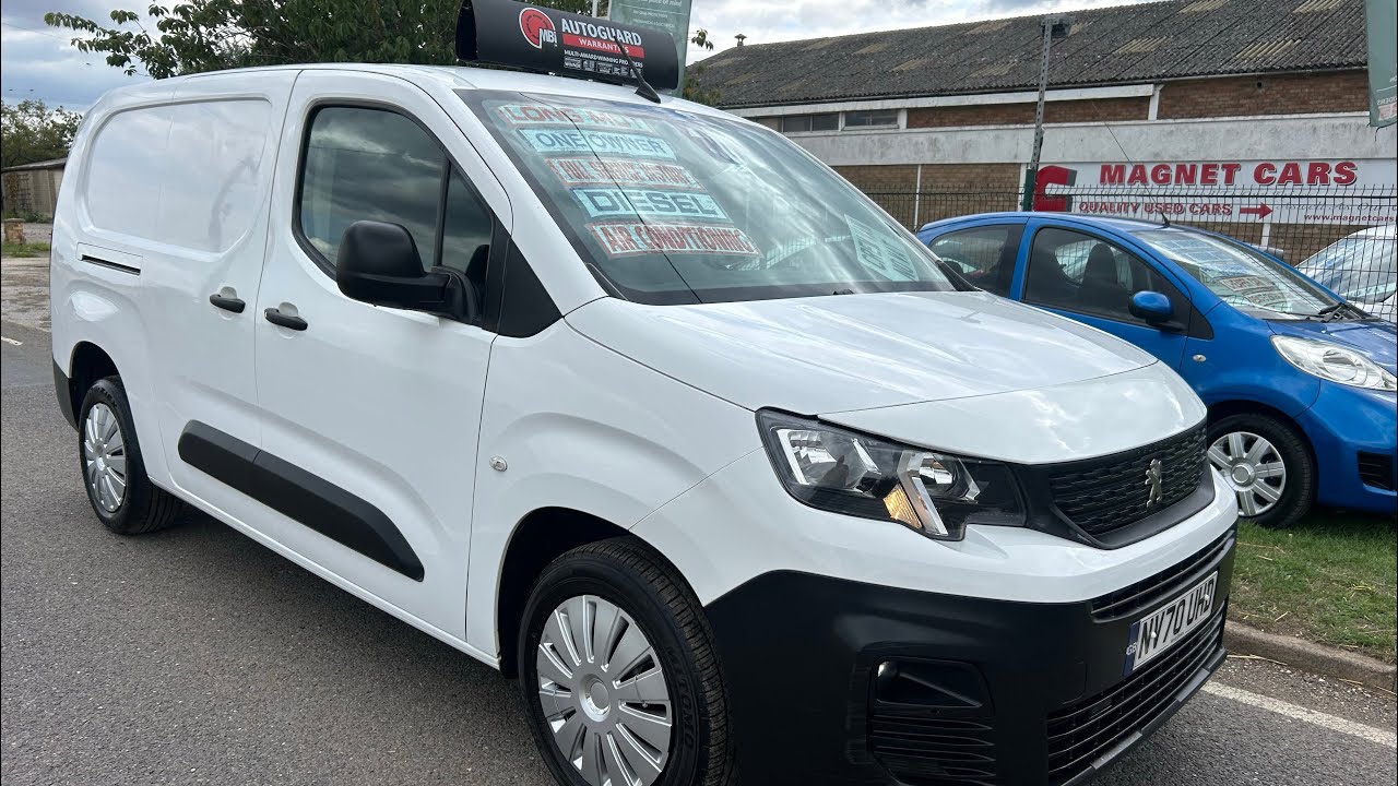 NV70 UHD (2021) Peugeot Partner Crew Van 5 Seats Professional Van 1 Owner A/C 2 Keys £7,999 NO VAT