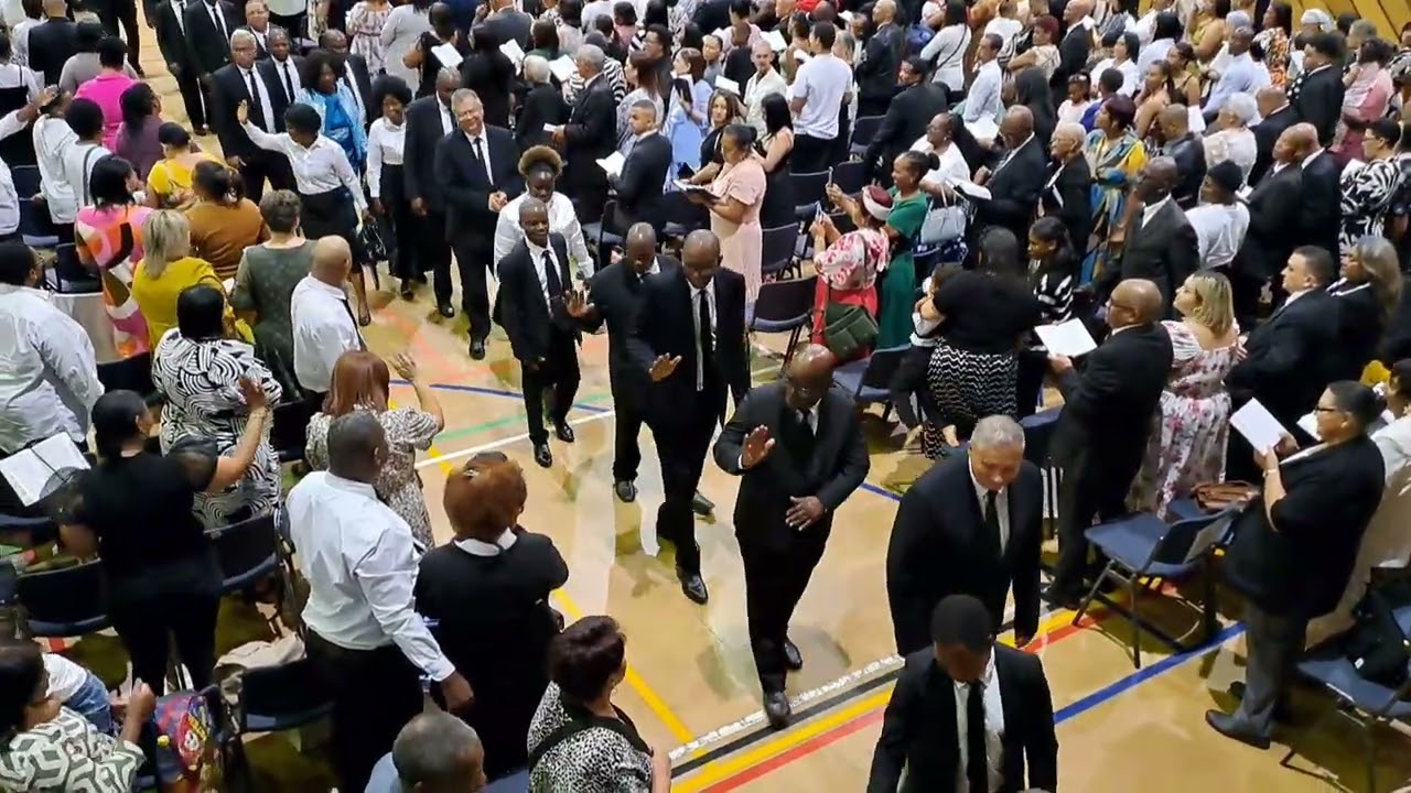 After service hymn as Chief Apostle Jean-Luc Schneider bids farewell 