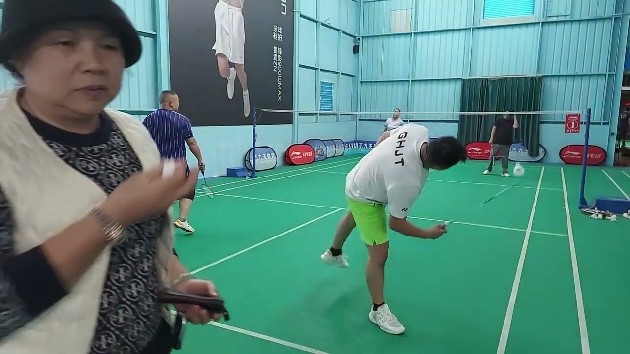 Badminton game, Zhongshan, China 1 25 26 4