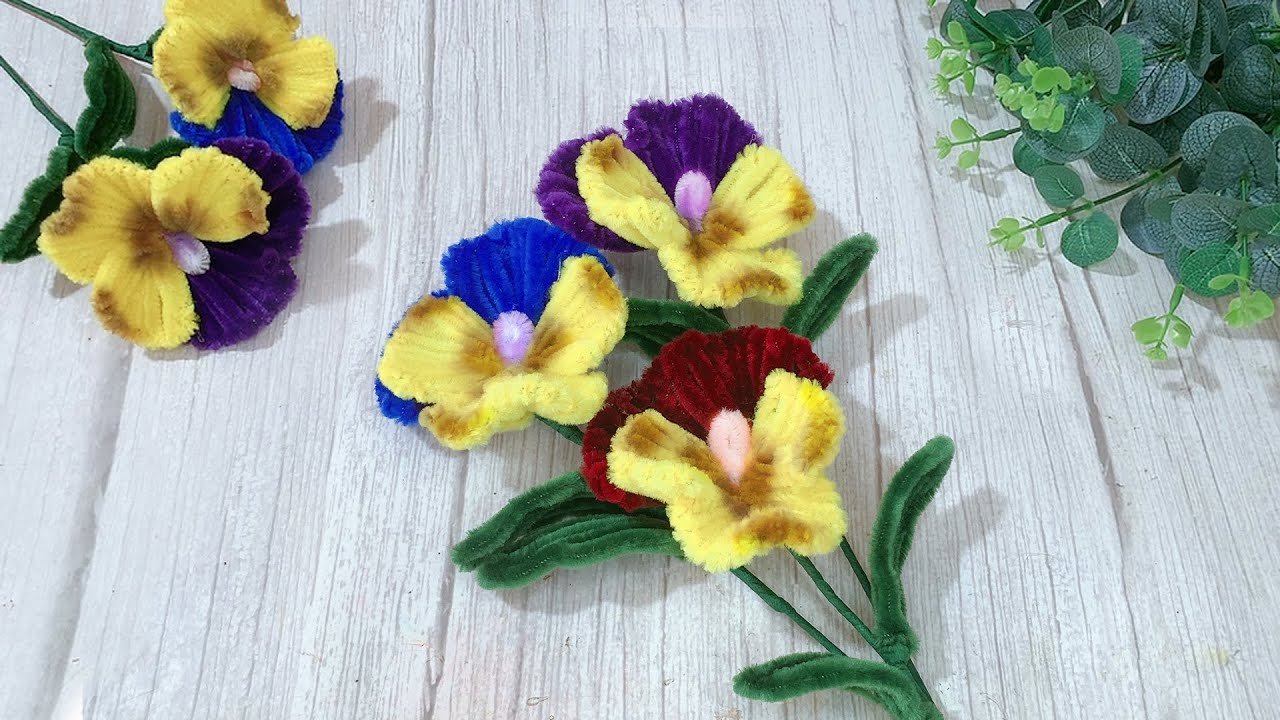 Diy Beautiful Handmade Pipe Cleaner Pansy Flower - Handmade Home Chenille Wires Pansy Flower