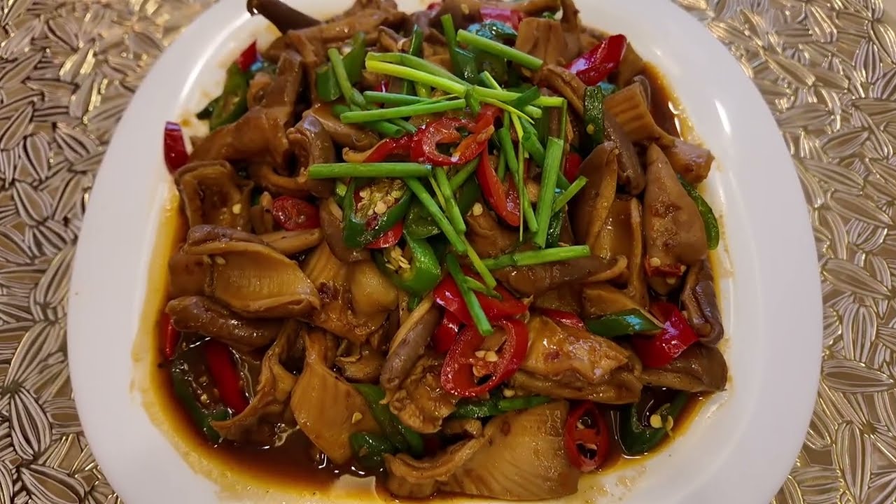 របៀបធ្វើឆាក្រពះជ្រូក HOW TO MAKE  CHA KRAPEAH CHROUK