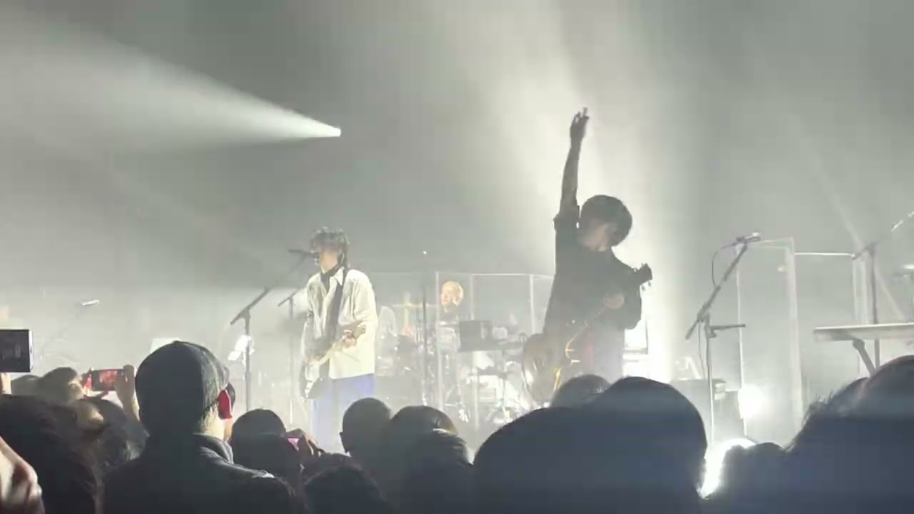 RADWIMPS〜「君と羊と青」Kimi to Hitsuji to Ao live @ The Riviera Chicago, IL North American Tour 2023