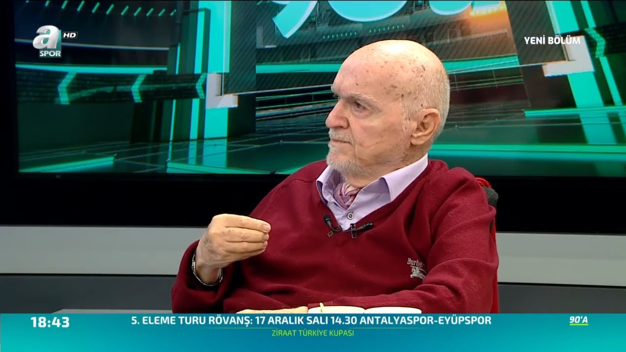 Hıncal Uluç: 