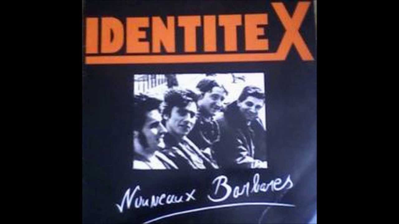 Identité X   Pogo baston