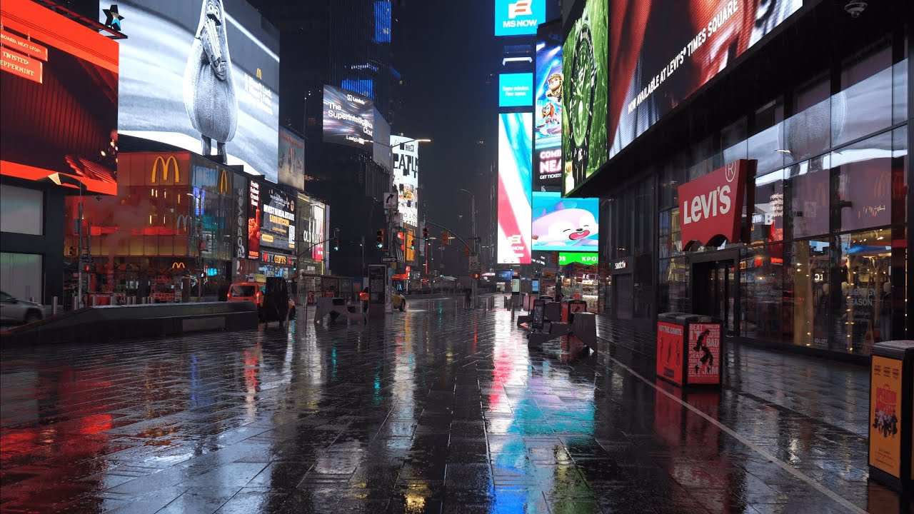 Rainy Night Walk in New York City | 4K NYC Rain Walk