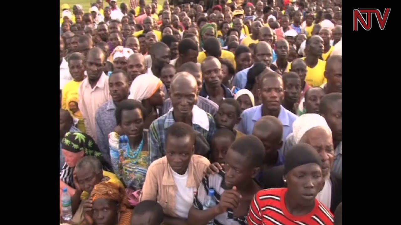 Museveni asks Namutumba locals to adopt culture of saving