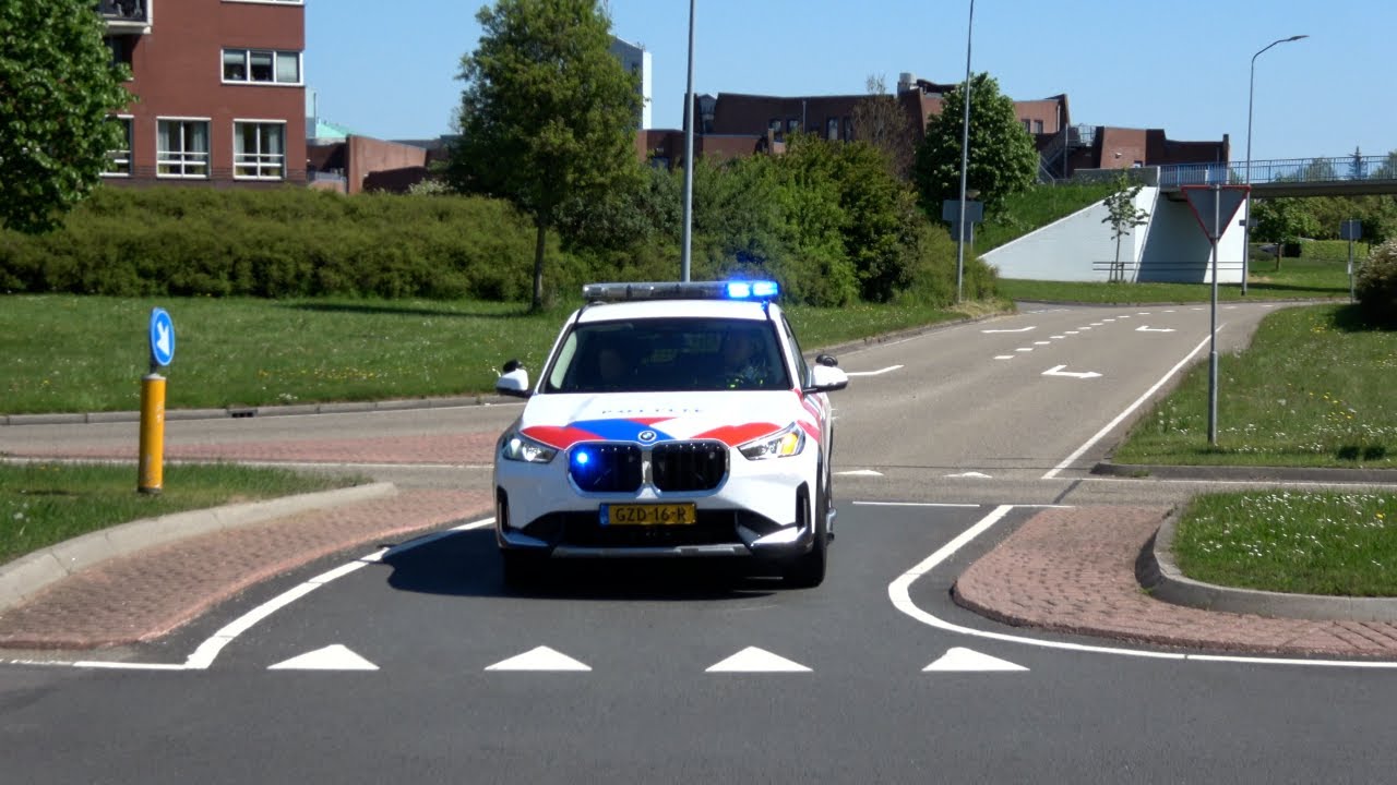 PRIO1/A0 | Brandweer , Politie BMWX1, Ambulance naar een Reanimatie in de gevangenis van Lelystad!