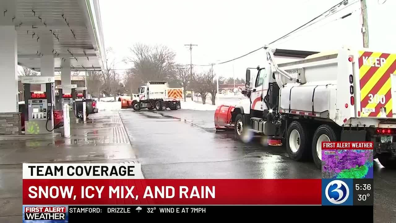 Several crashes reported on CT highways as snow