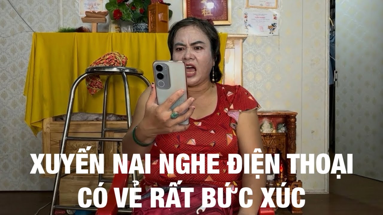 Xuyến Nai sáng ngày nhận cuộc điện thoại không vui