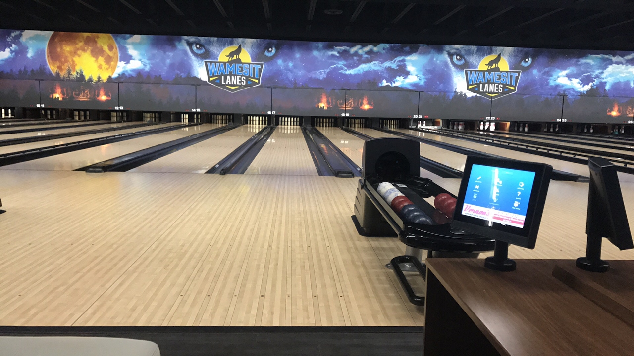 Practice at Wamesit Lanes! (Candlepin)