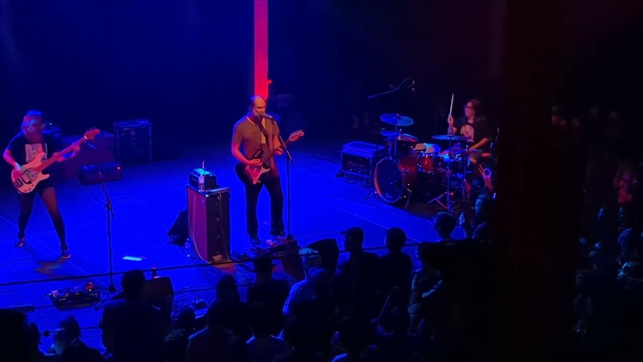 Gonna Lose by Built to Spill, live at Musikfest Cafe