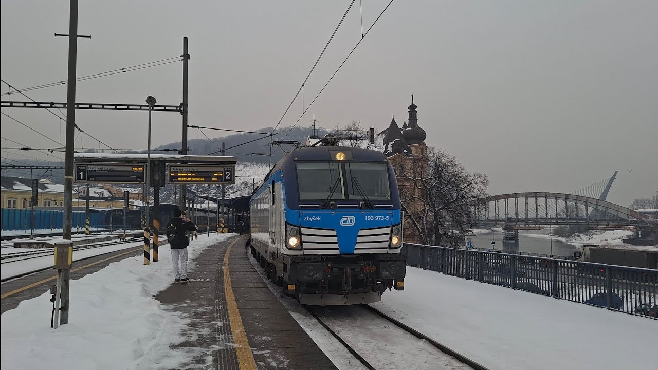 380 minut zpožděný vlak EC 459 Canopus v Děčíně a v Ústí nad Labem hl.n. 