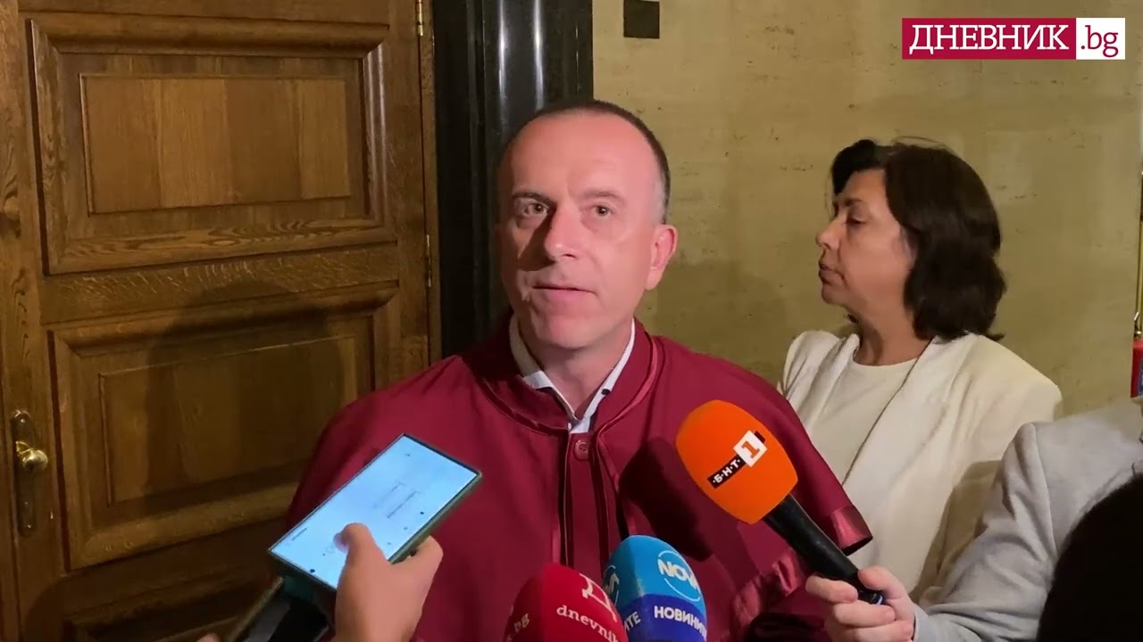 Прокурор: Предстоят разпити на Кирил Петков и Лена Бориславова