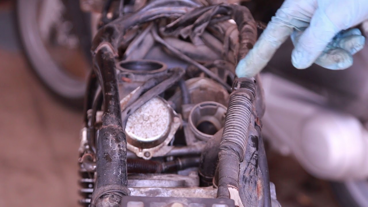 Honda Ascot: удаление карбюратора Honda VT500 Ascot 83 года