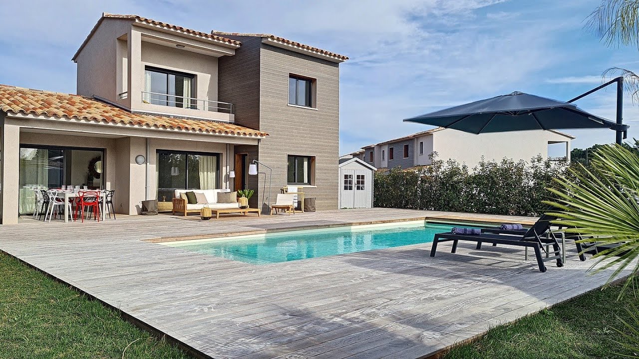 VILLA AVEC PISCINE PORTO VECCHIO - CORSE