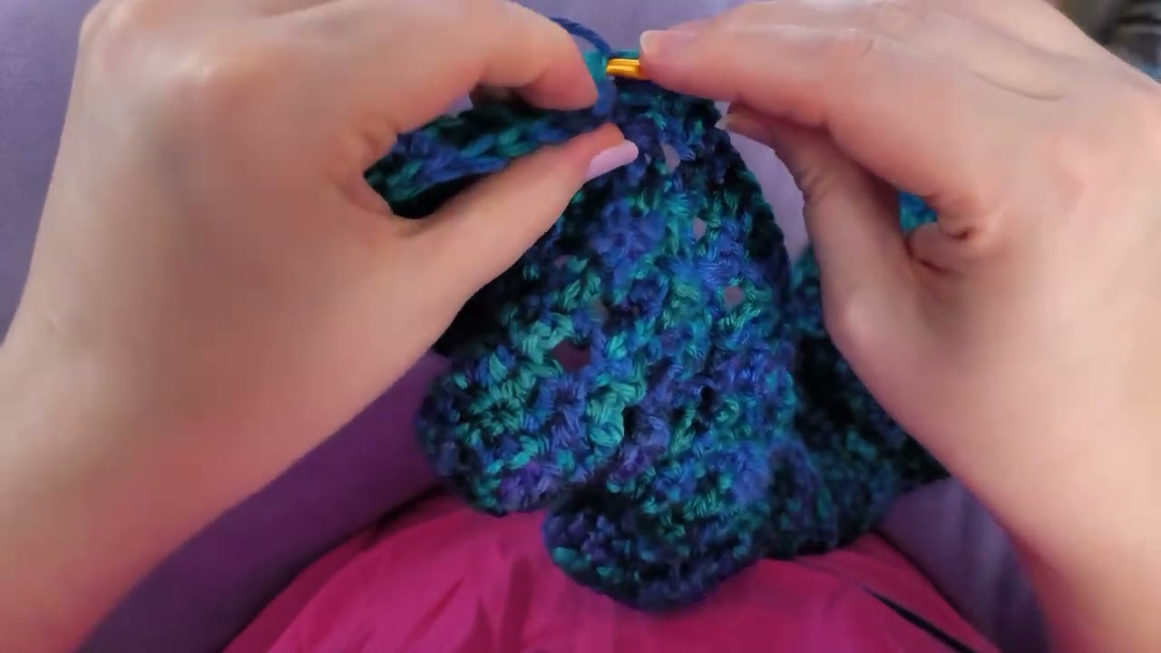 Relaxing crochet with me - perfect fall poncho -part 3