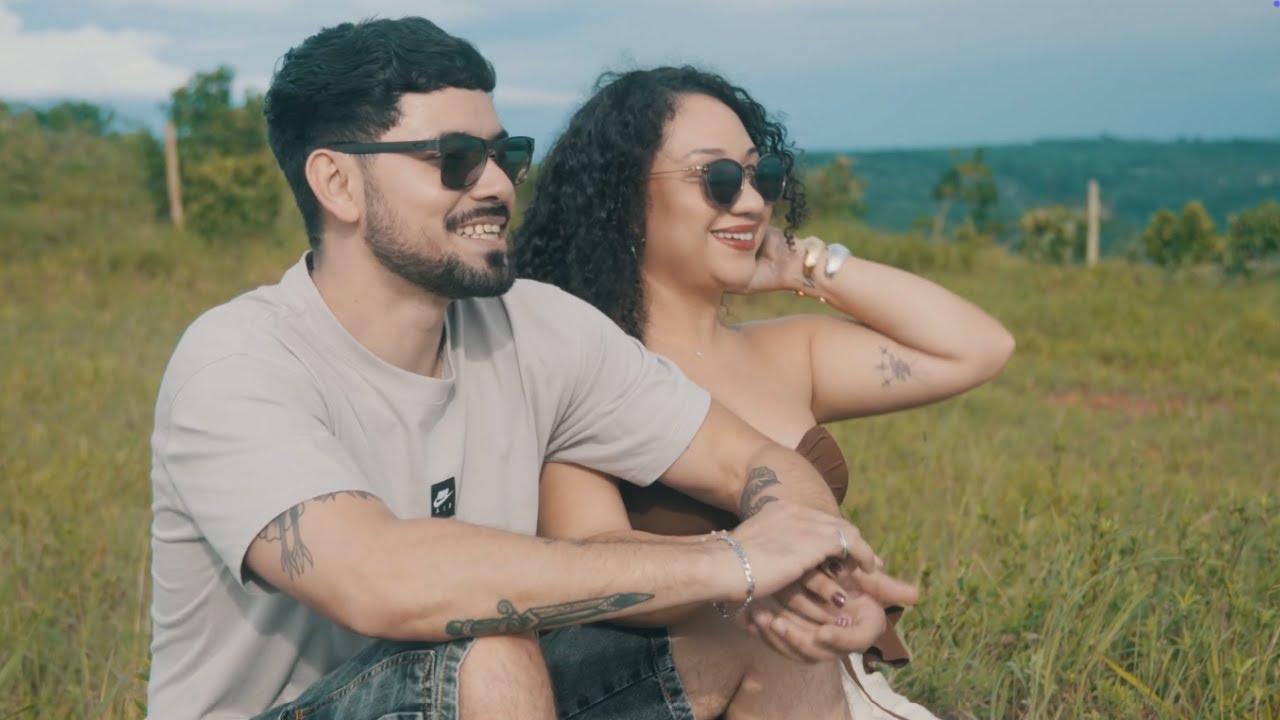 Vinera, Jasmyne Vit&oacute;ria - NOSSA VIBE ✈️ 🧡