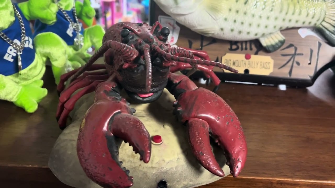Gemmy Rocky the Singing Lobster Demo