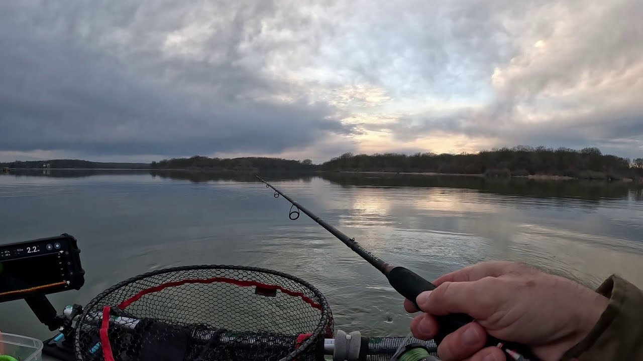 Pêche du carnassier en float tube - Brochets de fin de saison